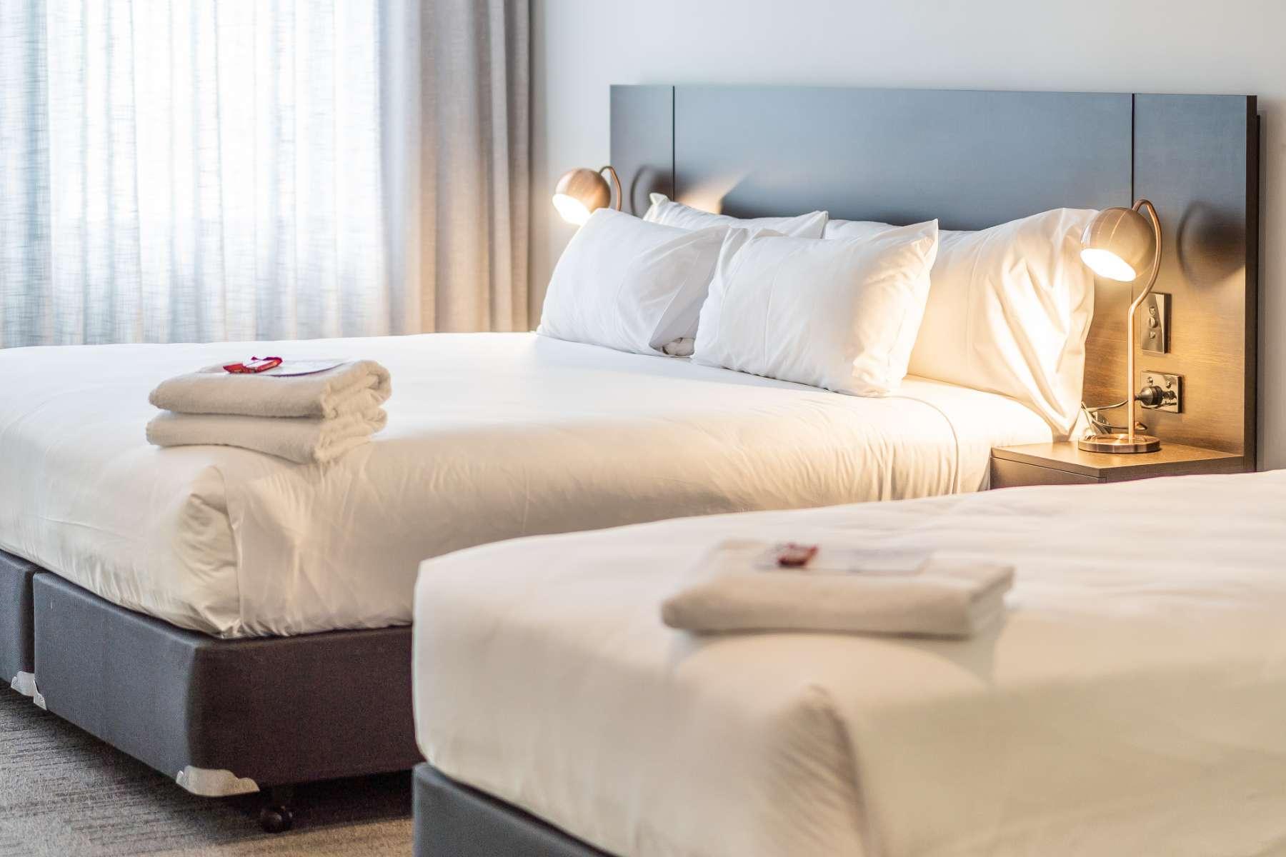 The Gerald Apartment Hotel Джералдтон Екстериор снимка