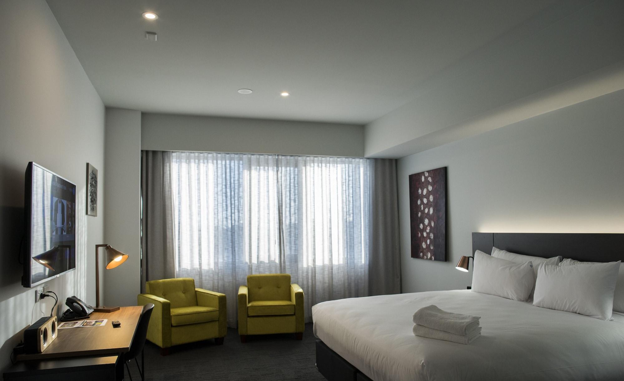 The Gerald Apartment Hotel Джералдтон Екстериор снимка