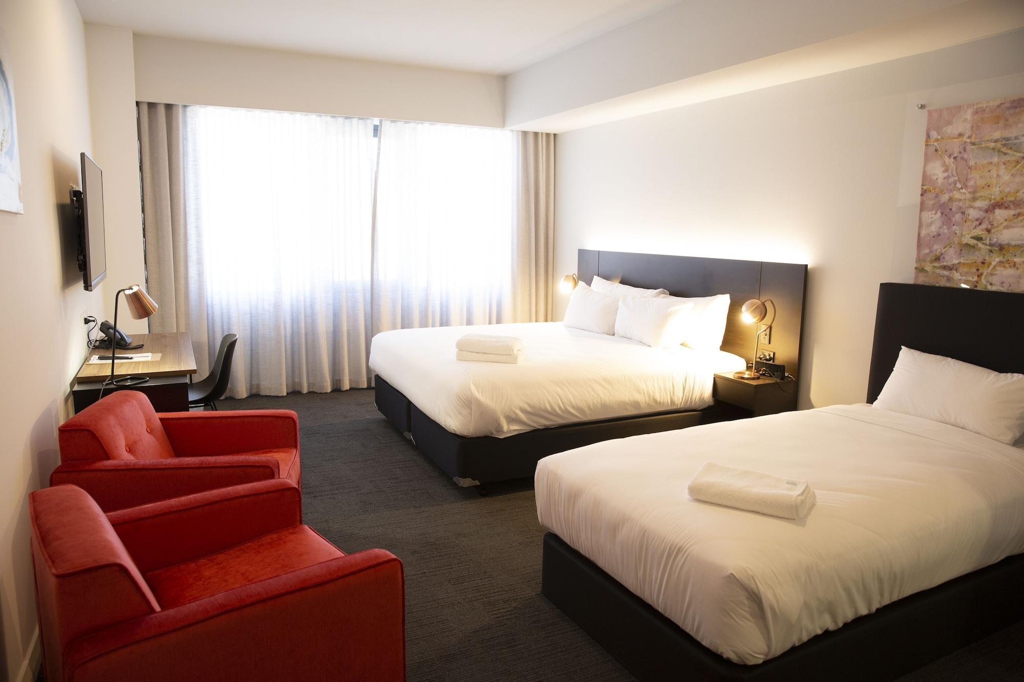 The Gerald Apartment Hotel Джералдтон Екстериор снимка