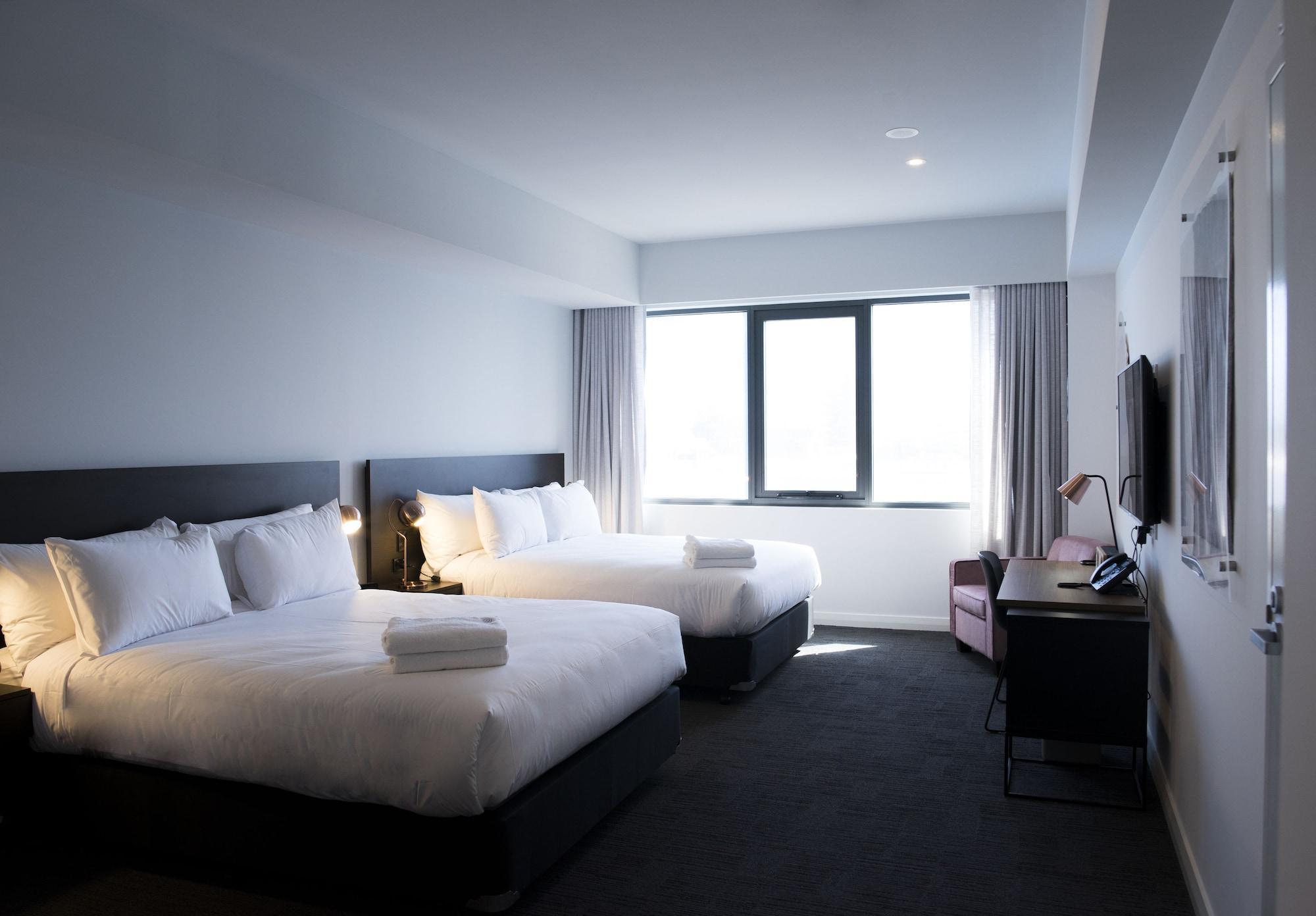 The Gerald Apartment Hotel Джералдтон Екстериор снимка