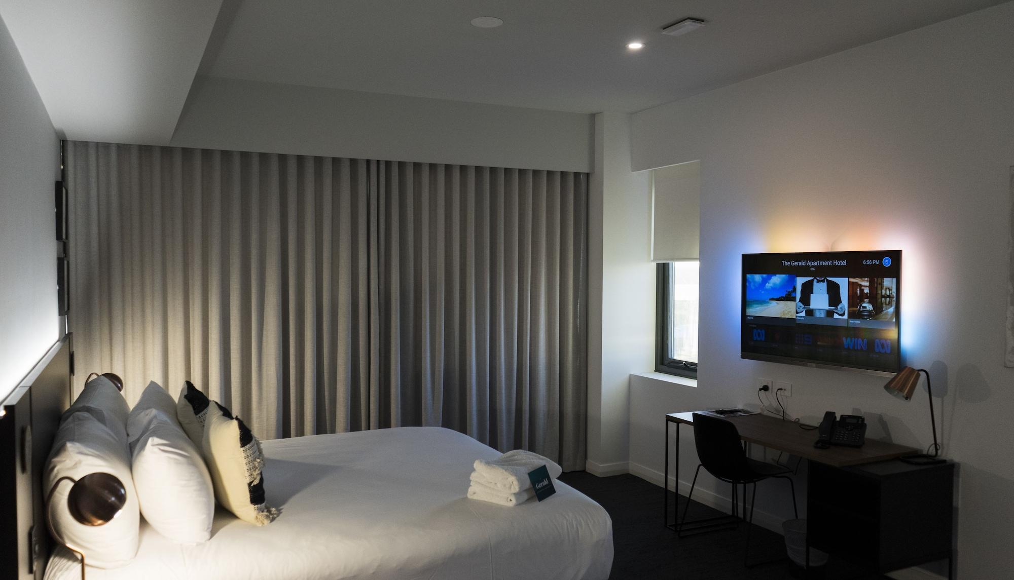 The Gerald Apartment Hotel Джералдтон Екстериор снимка