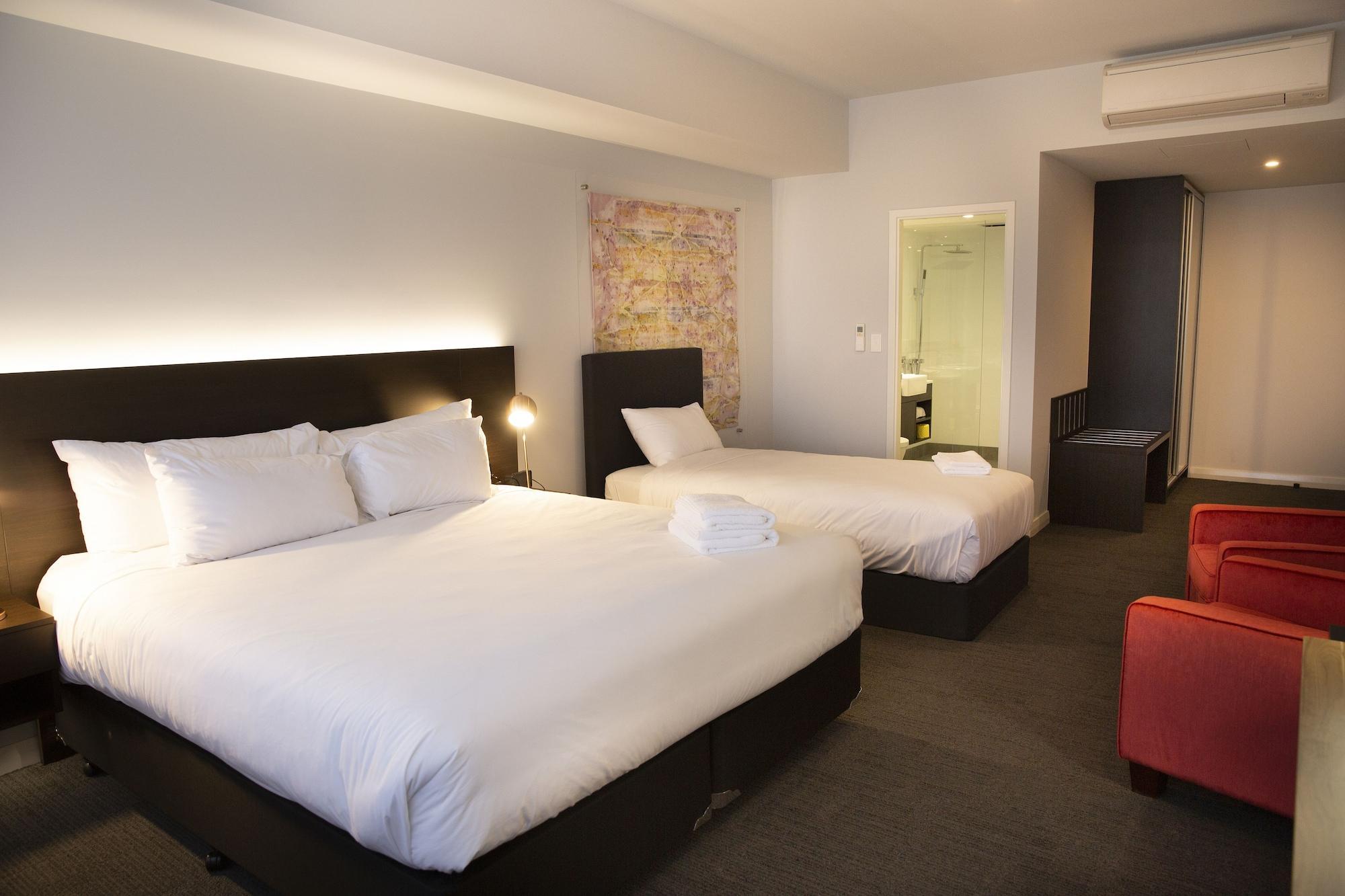 The Gerald Apartment Hotel Джералдтон Екстериор снимка